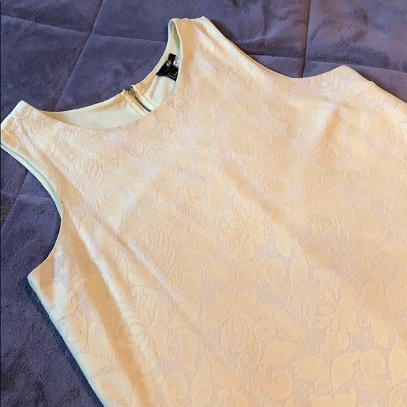 H&M Shift Dress - Picture 2 of 5